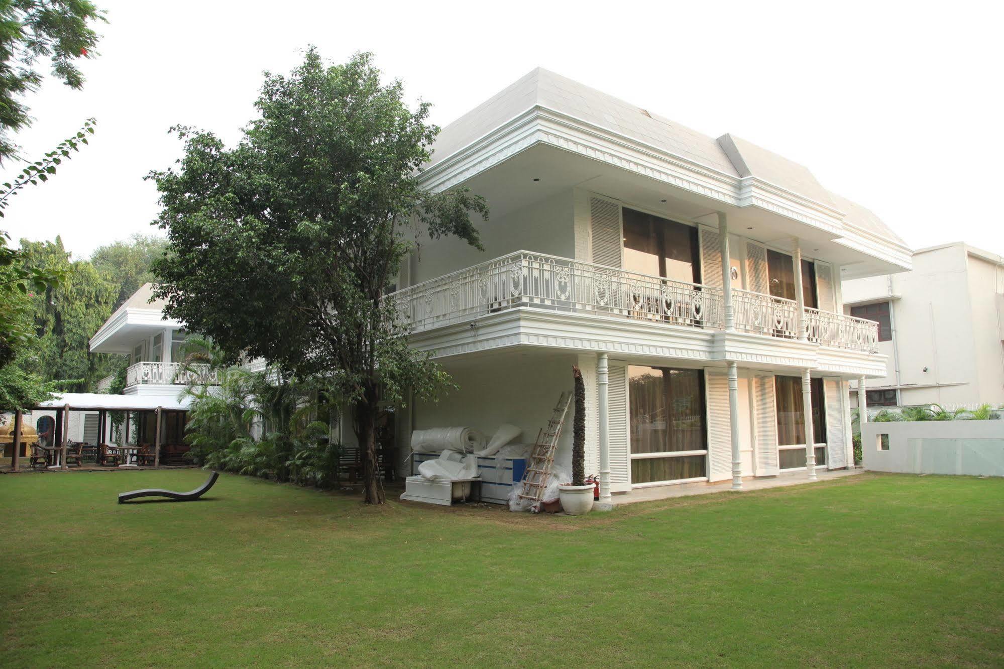 Diplomat, Chanakyapuri New Delhi- A Boutique Hotel Zewnętrze zdjęcie