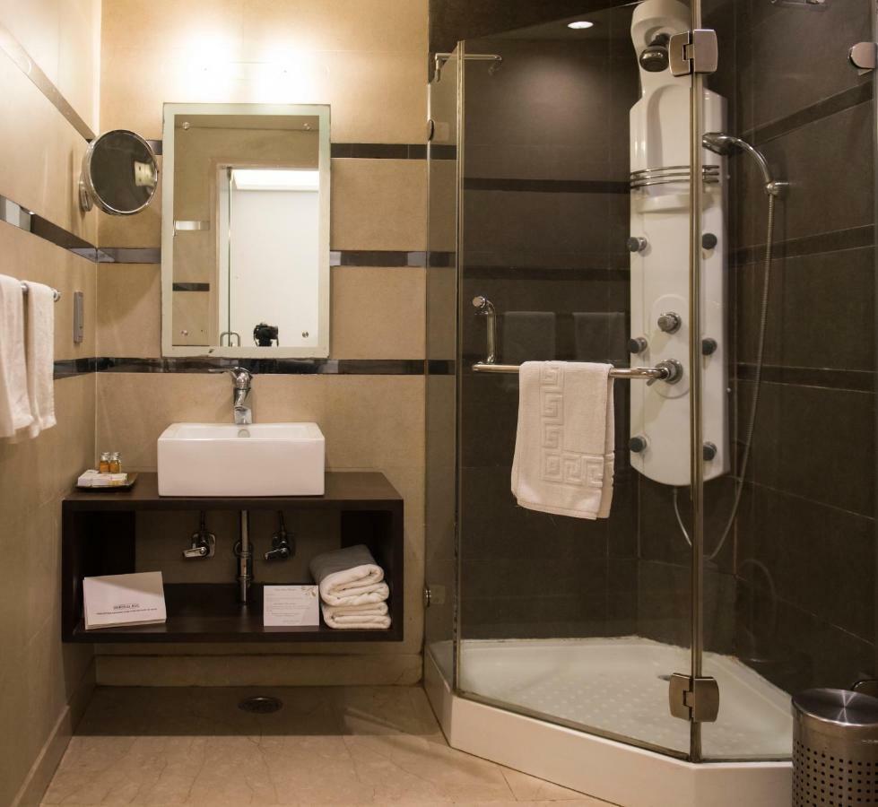 Diplomat, Chanakyapuri New Delhi- A Boutique Hotel Zewnętrze zdjęcie