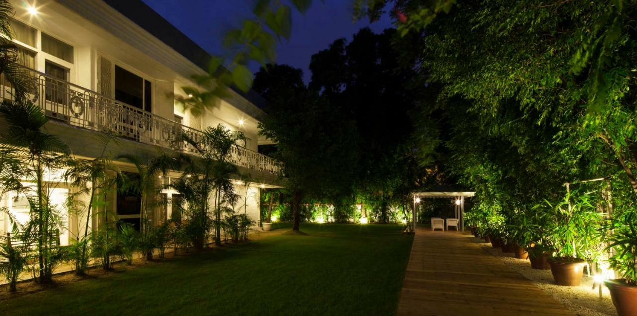 Diplomat, Chanakyapuri New Delhi- A Boutique Hotel Zewnętrze zdjęcie